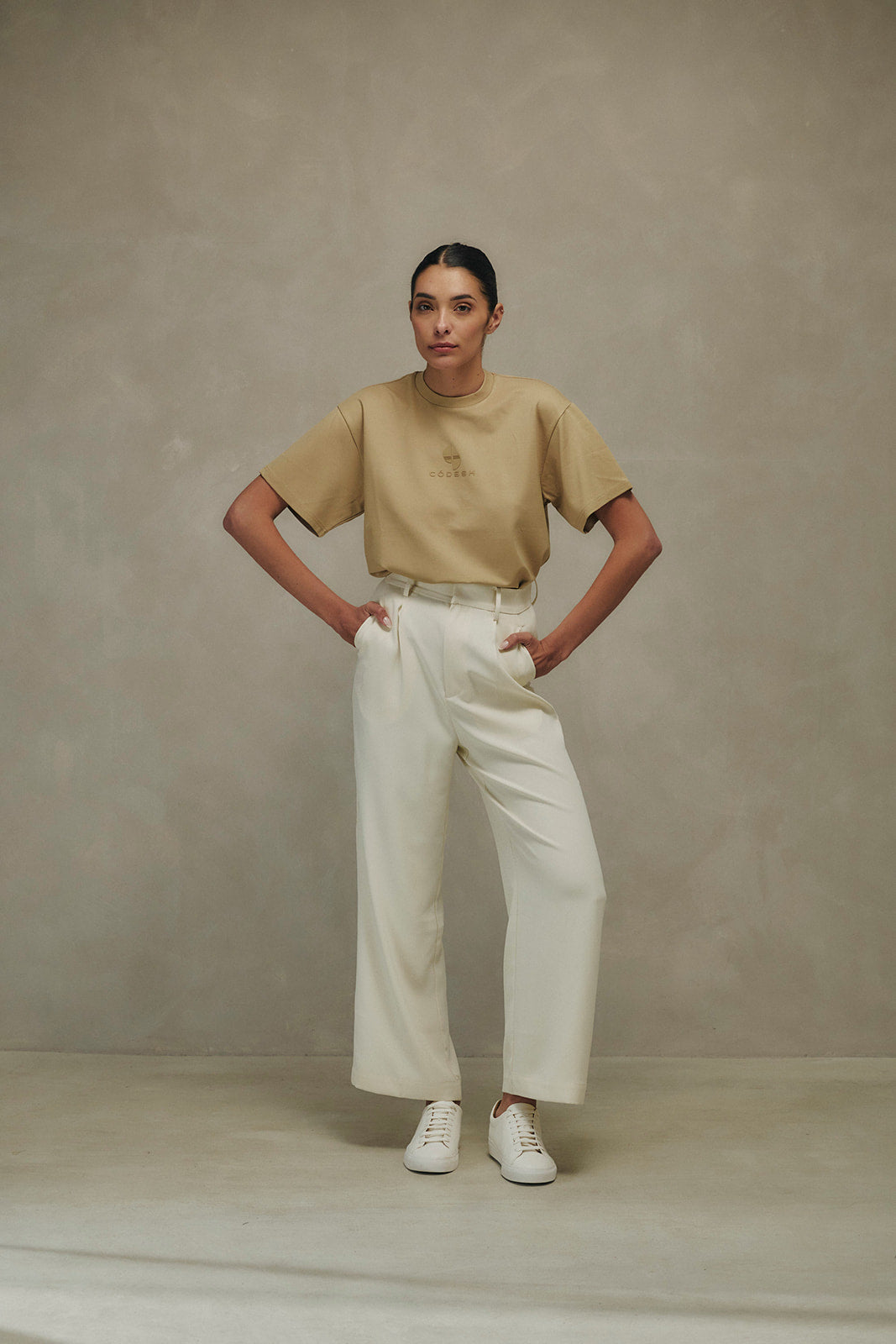 OVERSIZE T-SHIRT