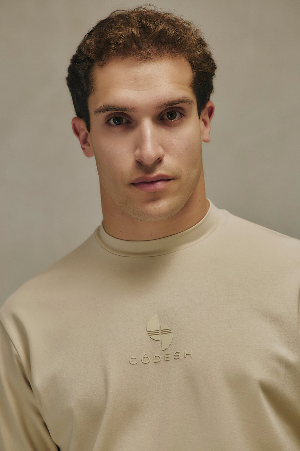 OVERSIZE T-SHIRT