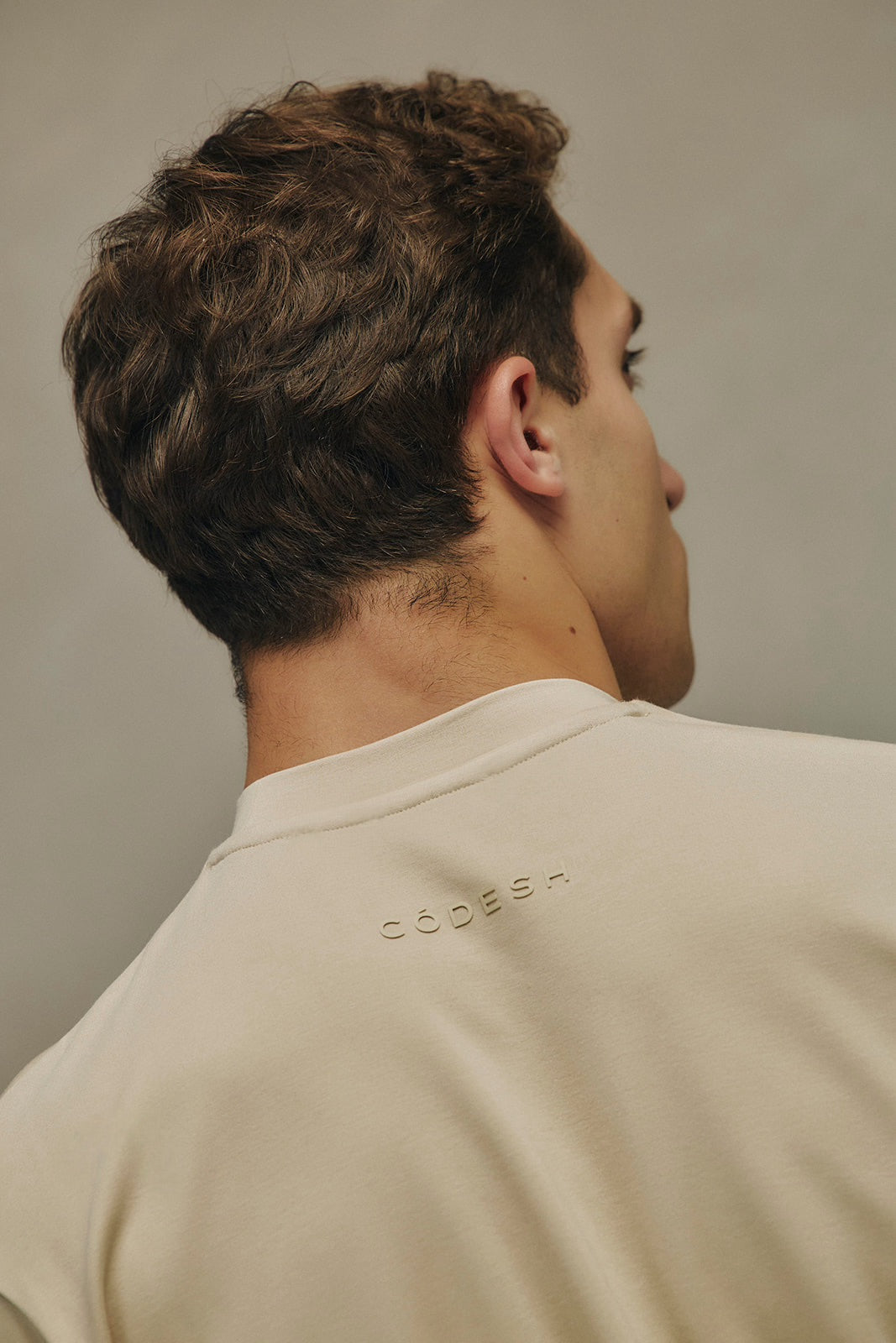 OVERSIZE T-SHIRT