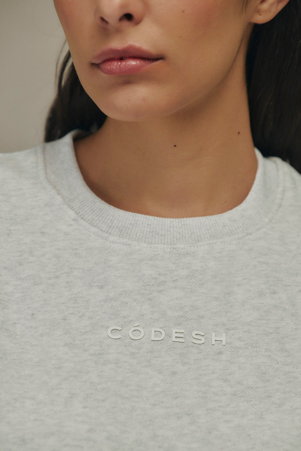 OVERSIZED ROUND NECK SWEATSHIRT