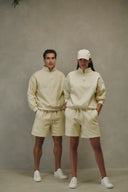 JOGGER CORTO - BEIGE