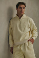 OVERSIZE ZIP-UP SWEATSHIRT AND JOGGER SHORTS